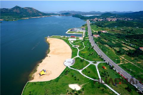 『隨華全，觀天下』 ——走進棲霞