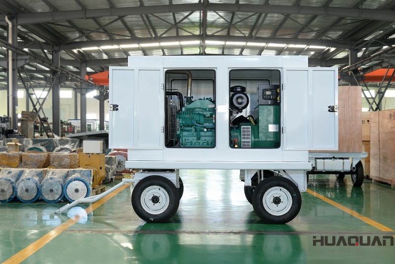 2018年5月31日一臺100kw移動靜音拖車發(fā)電機組從華全順利發(fā)往天津市北城區(qū)