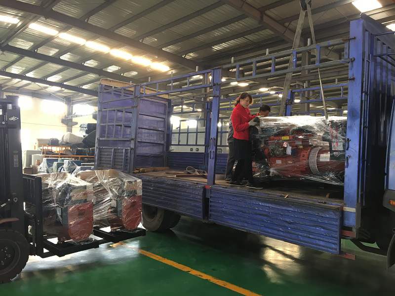 10月16日，一臺30kw標配柴油發(fā)電機組于華全動力順利發(fā)往陜西省