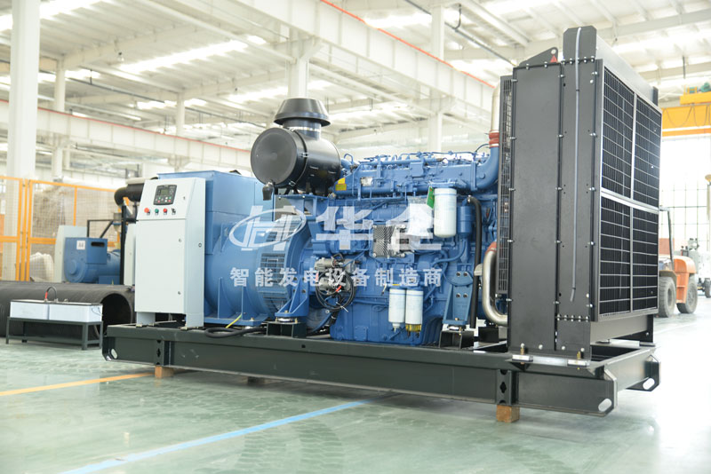 華全700千瓦開架發電機組，為化肥廠企業保障電力